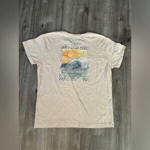 Roxy size large tshirt cream